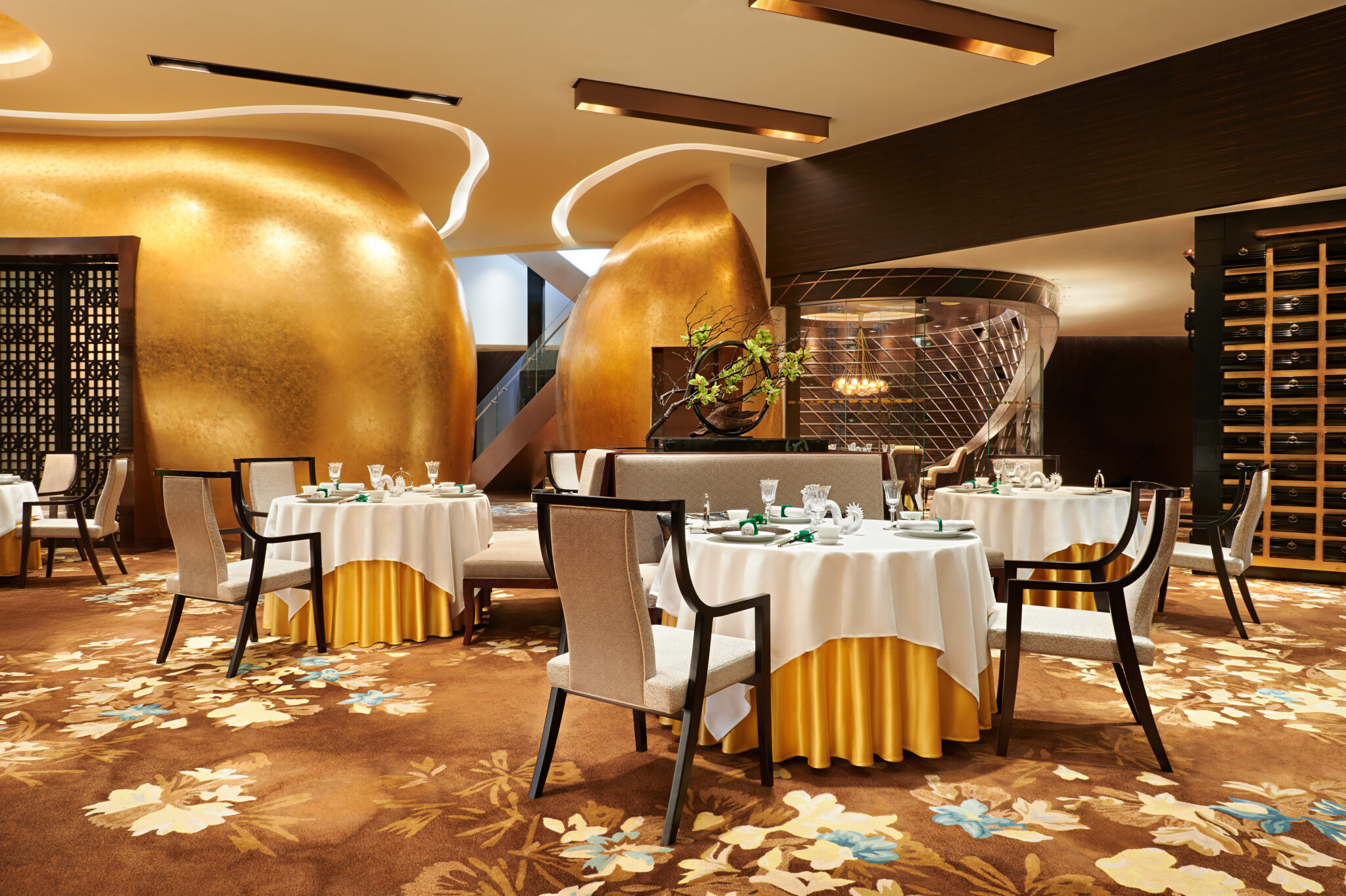 Melco receives six Black Diamonds from the Black Pearl Restaurant Guide 2025